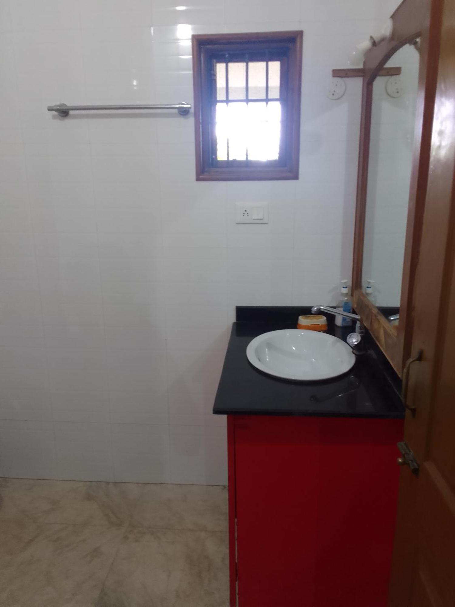 Peaceful Rooms At Pande Residency Patnem Beach Екстериор снимка