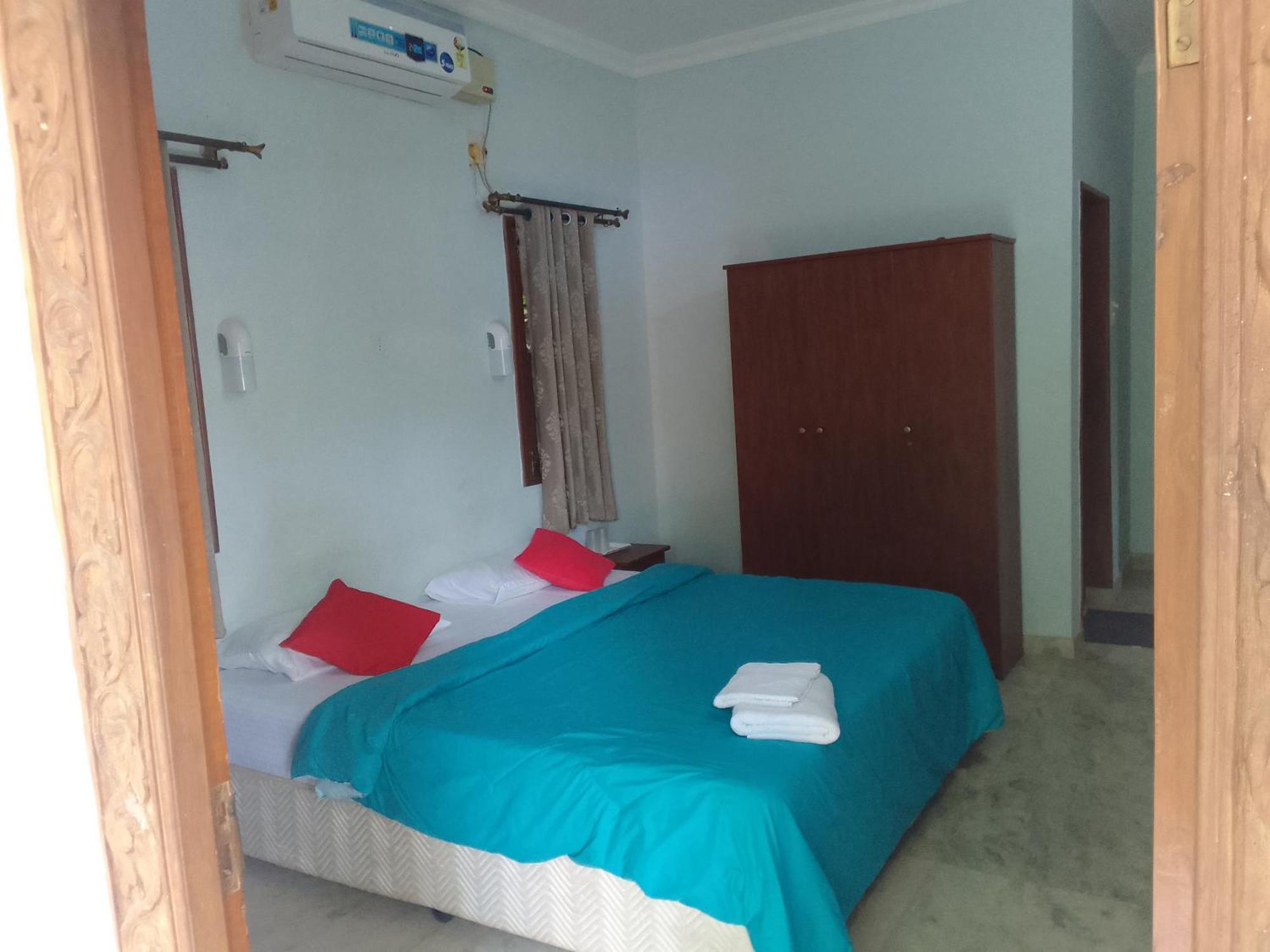 Peaceful Rooms At Pande Residency Patnem Beach Екстериор снимка